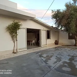 https://casa-degli-spartani-pina.sicilyhotelsitaly.net